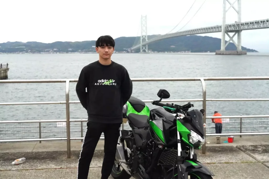 フラットな組織でフルスタックエンジニアを目指す。Logbiiのエンジニアへのインタビュー